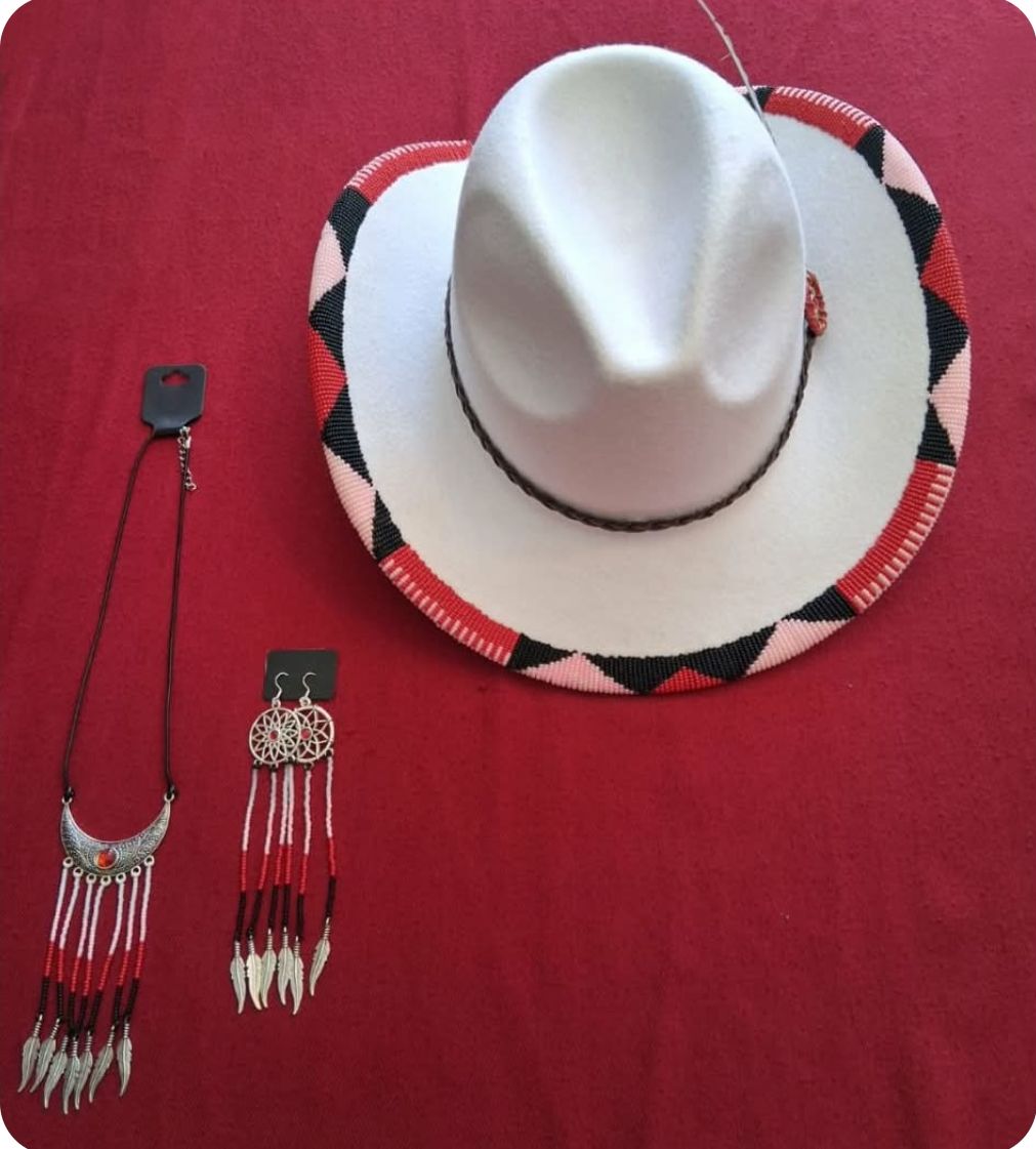 White Hat Set 02